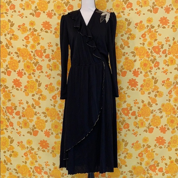 Beautiful True Vintage French Black Floral Dress - Picture 1 of 8
